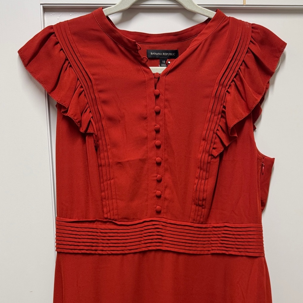 Banana Republic Scarlet Ruffle Dress